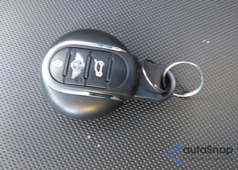 2015 Mini Hardtop Cooper z USA, uszkodzony, nr VIN WMWXM5C58F3A59330